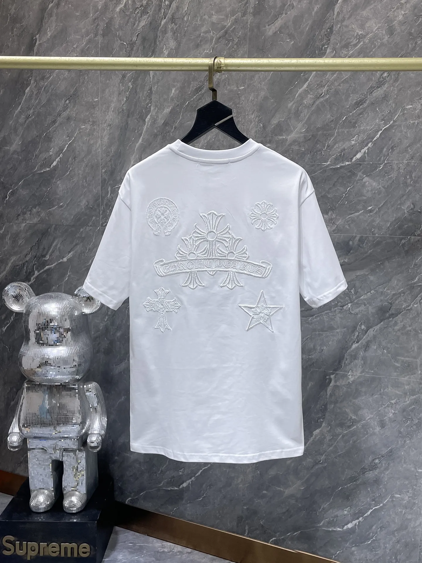 P180 new Chrome Hearts 25ss high version for summer! High-weight, environmentally friendly and high-quality top-grade fabric 280g Crow cross roller embroidery short sleeves Vacuum embroidery method! Heavy embroidery! ! ! Tens of thousands of needles! ! Counter synchronization 1:1 replica version Recommended color: black white Code number: S, M, L, XL
